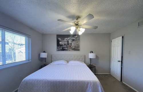 Bedford Haus | Lovely house near DFW!
