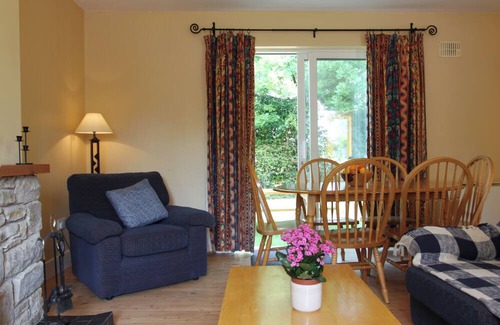 Carrick-on-Shannon Hütte | Leitrim Quay - Riverside Cottage 9