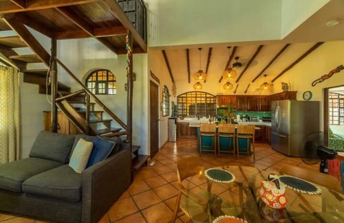 Hills of Esterillos Haus | Casa Leonie- relax in paradise!!!