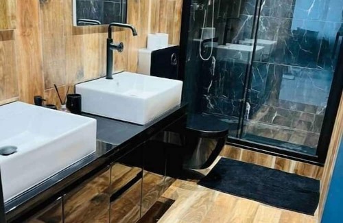 Livry-Gargan Wohnung | Très Grand Appartement / Sauna / Charles de Gaulle