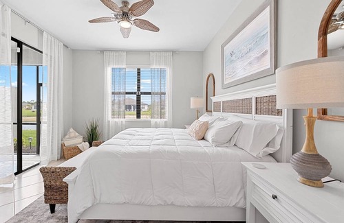 Port Charlotte Haus | NEW Build! Beautiful Bonito Way - Luxury home nestled in El Jobean! Fishing, Beaches, Pier, Ramp