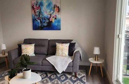 Northwest Calgary Eigentumswohnung | Call It Home