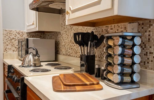 Saint Marys  Allen County Haus | Newly Renovated 3BR w/ King Bed - 4mi from DTFW