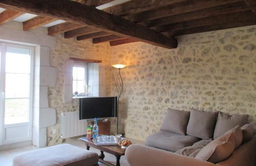 Saint-Priest-d'Andelot Hütte | Gite Saint-Priest-d'Andelot, 1 bedroom, 2 persons