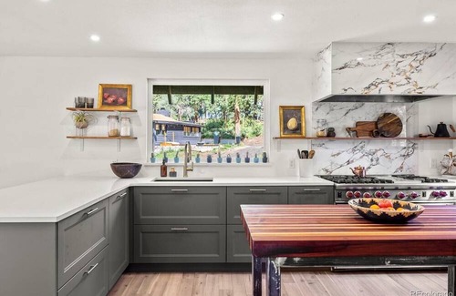 Evergreen Kabine | Escape to a Serene Mountain Getaway: Your Perfect Retreat Awaits in Evergreen CO