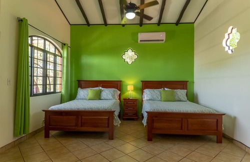 Hills of Esterillos Haus | Villa Meilleur By Esterillos Hills 10 minutes away from the beach!!