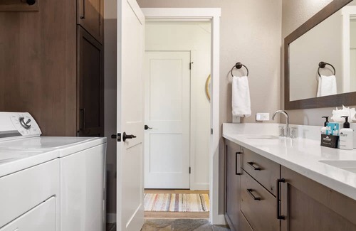 Moose Wilson Road Eigentumswohnung | Outpost: Mountain Alder 823 - Wooded Views!