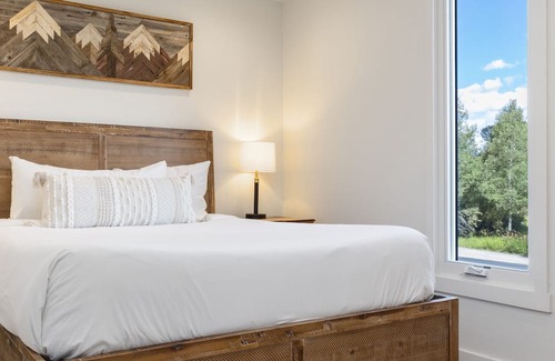 Moose Wilson Road Eigentumswohnung | Outpost: Mountain Alder 823 - Wooded Views!