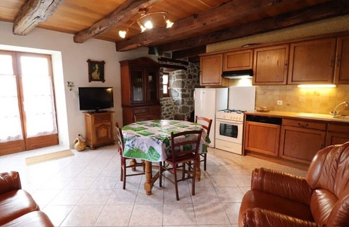 Sansac-Veinazes Hütte | Gite Sansac-Veinazès, 2 bedrooms, 4 persons