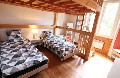 Saint-Etienne-Cantales Hütte | Gite Saint-Étienne-Cantalès, 3 bedrooms, 6 persons