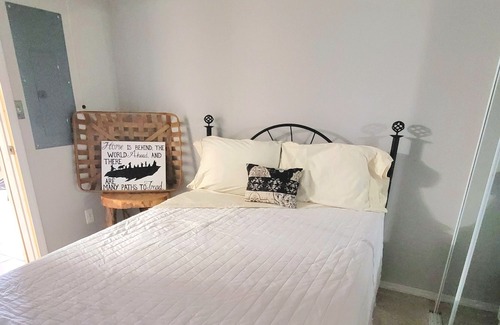 Eudora Wohnung | Sweet Spot ! Especially if your traveling with a dog or big vehicles