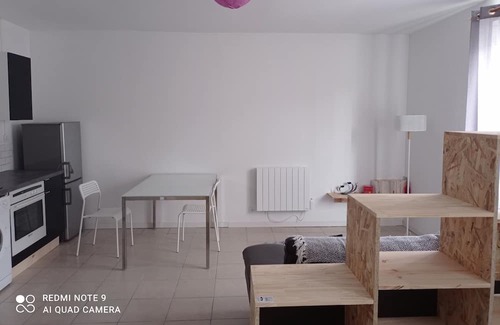 Albi Haus | newly renovated comfortable spacious studio