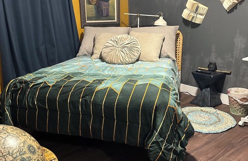 Lyon County Haus | Owen’s Oasis with laundry gym massage and lounge