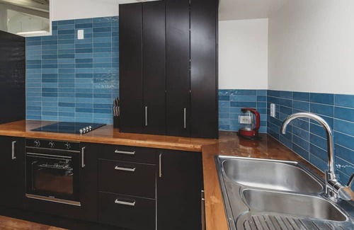 New Plymouth Haus | FOUR THE FAMILY - SLEEPS 10: 3 BR, 1 BA House in New Plymouth, Sleeps 10