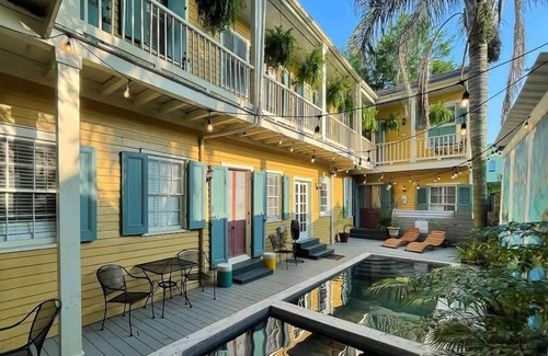 Faubourg Marigny Villa | Opulent Historic Mansion w Heated Pool 6br|5.5ba