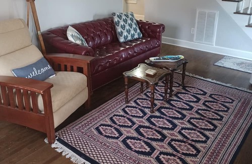 Buckroe Beach Haus | 2500 sq ft home 4 blocks from Buckroe Beach, dog friendly