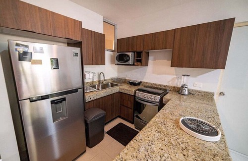 Progreso Municipality Wohnung | Very chic 3BR Condo, tons of amenities, 1 block fr