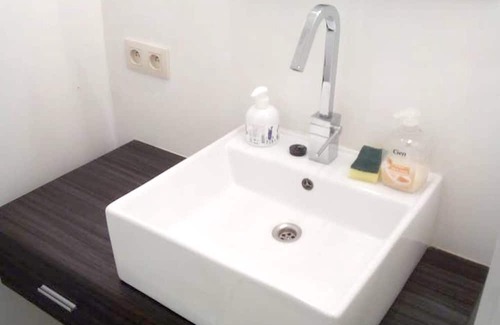 Waterloo Wohnung | Homerez - Nice apartement for 4 ppl. with jacuzzi at Waterloo