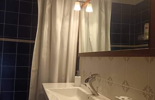 Alia Skihütte | Homerez - Chalet for 10 ppl. with swimming-pool and terrace at Pantano de Cijara
