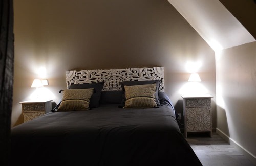 Poce-sur-Cisse Wohnung | Nutrisco room in Triboulet's house, Nutrisco