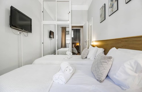 Sao Domingos de Benfica Wohnung | Vrbo Property