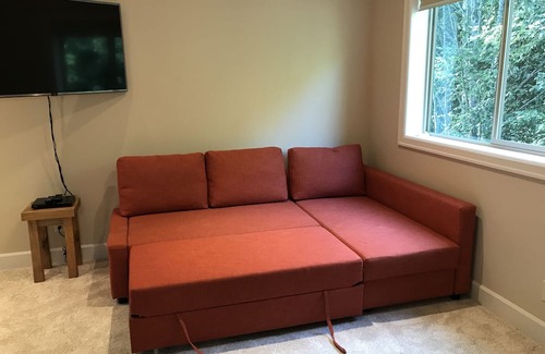 Bainbridge Island Eigentumswohnung | Walkable Location with Rooftop Deck and Sauna - Cascade