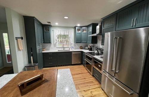 Melrose on the Beach Haus | Single Family Home, Golf Cart Included & Land trans Round Trip! Pool Open!