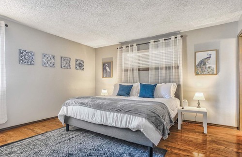 Park Vista Haus | 5BR House with Hot Tub, Peak Views in Colorado Springs