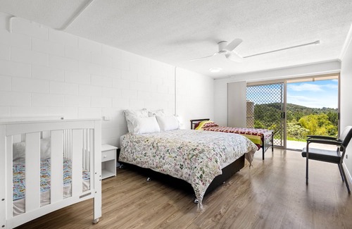 Bli Bli Wohnung | Home away from home very spacious