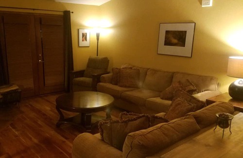 Flagstaff Haus | The Country House: Your home away from home