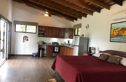 Uvita Haus | Villas Lambeau #2 - Ocean View - Fiber Optic / 1BR 1 BA