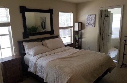 Gainesville Haus | Gator Alumni House, 2 Miles From Campus