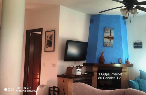 Chipiona Haus | Corner semi-detached house on the beachfront