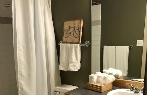 Salt Lake City Haus | WELCOME TO YOUR HOME AWAY FROM HOME!