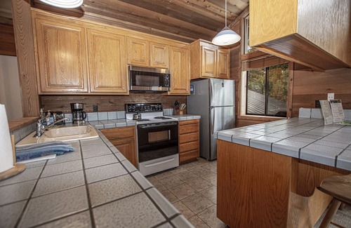 Lake Forest Haus | Vance: Sunny and Spacious Dollar Point Home