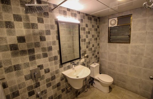 Ashvem Haus | Crazy Homes Stay near Ashvem Beach/Goa