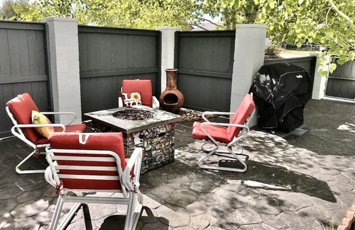 Westcliffe Haus | Three room suite with fire pit & grill on private patio under the Aspens