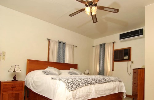 San Ignacio Haus | Beautiful Home with Mountain Views and Pool