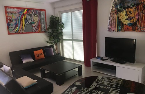 Santa Giulia Haus | Beach walking distance, House with 2 pools