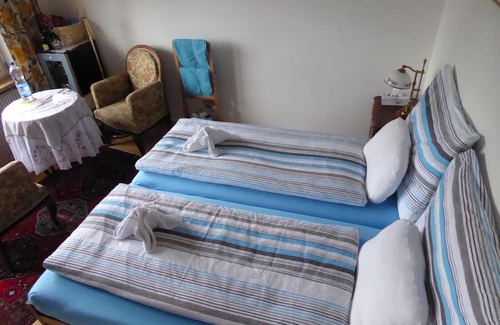 Muttenz Haus | Ideal Base In Basel: Near St. Jakob-Park & 10-Minutes By Tram From City Centre