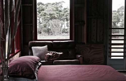 Tarwin Lower Haus | Liptrap Loft: 1 Dwelling, 5 Acres, 0 Neighbours