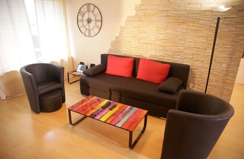 Sandershausen Wohnung | Apartment, Hercules view, quiet, close to the city, WiFi, up to 7 pers., balcony, parking lot