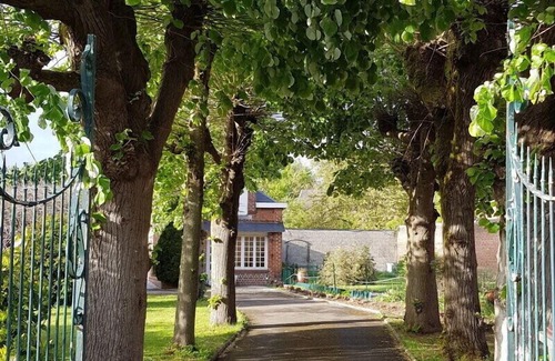 Avesnes-sur-Helpe Wohnung | Le petit Château Avesnois