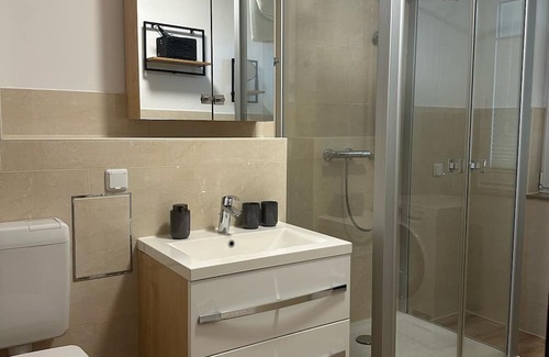 Schonebeck Wohnung | FeelGood Apartment 61, incl. underground parking space, Netflix and WLAN