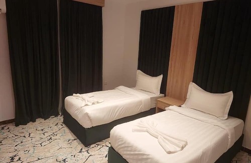 Taif Hotel | Kawther Altmuzz Hotel