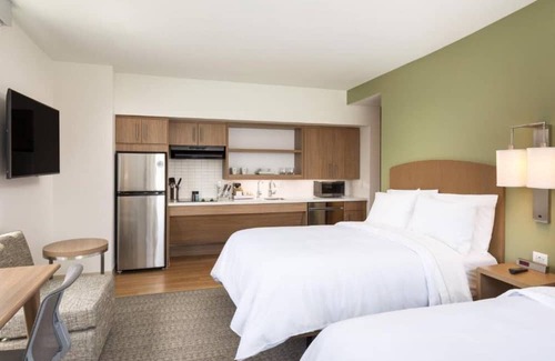 Civic Center Haus | Unwind at our hotel in Denver, CO