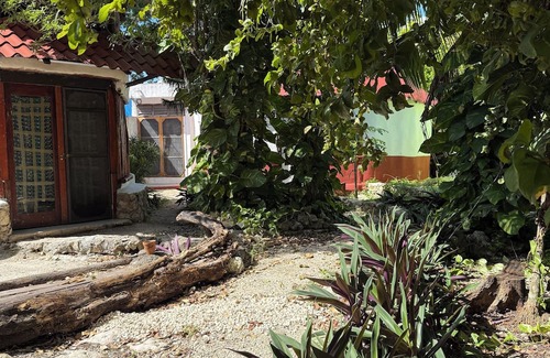 Tulum City Center Kabine | Beautiful treehouse in the heart of Tulum