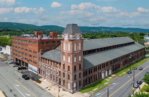 Scranton Haus | "The Office" on Walnut St.-Downtown Scranton
