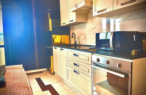 Catanzaro Wohnung | Charming 2-bedroom apartment with WiFi, AC in marvelous Calabria