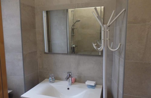 Arnouville-les-Mantes Hütte | Gite Arnouville-lès-Mantes, 3 bedrooms, 4 persons
